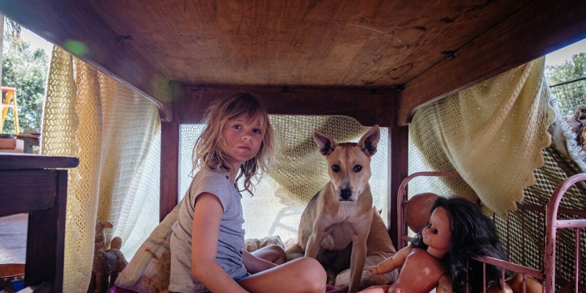 Actor and Filmmaker Embeth Davidtz on Bringing ‘Don’t Let’s Go to the Dogs Tonight’ to the Screen