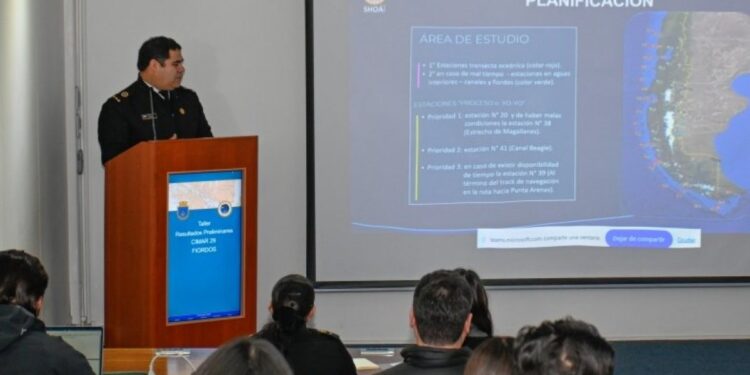 Científicos del Comité Oceanográfico Nacional analizaron resultados del Crucero Cimar 29 Fiordos |