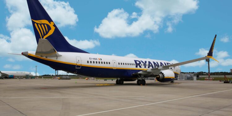 HASTA UN 88% POR ENCIMA DE LOS PRECIOS DE RYANAIR – Ryanair's Corporate Website
