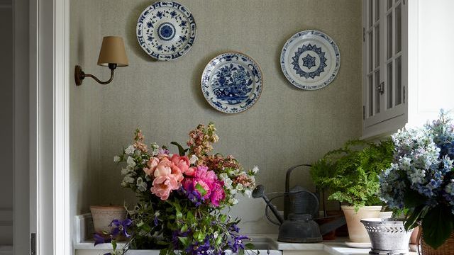 The Plate Wall Reimagined: A Time-Worn Tradition Gets a Personal Twist