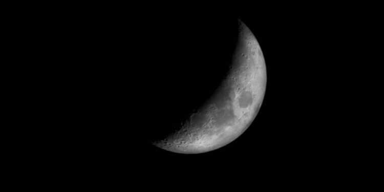 La Nouvelle lune du 24 juillet 2025 en Lion est l'une des plus fortes, plus lumineuses et plus courageuses de l'année