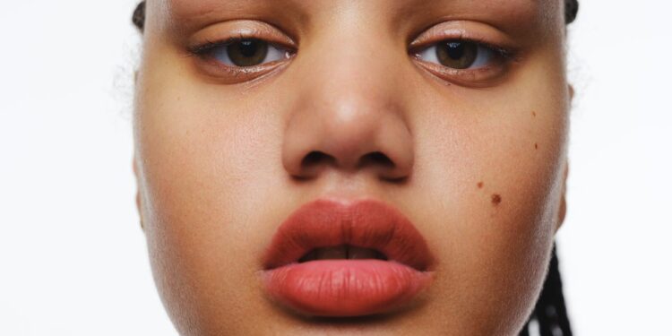 8 Best Pore Strips for a Congestion-Free T-Zone