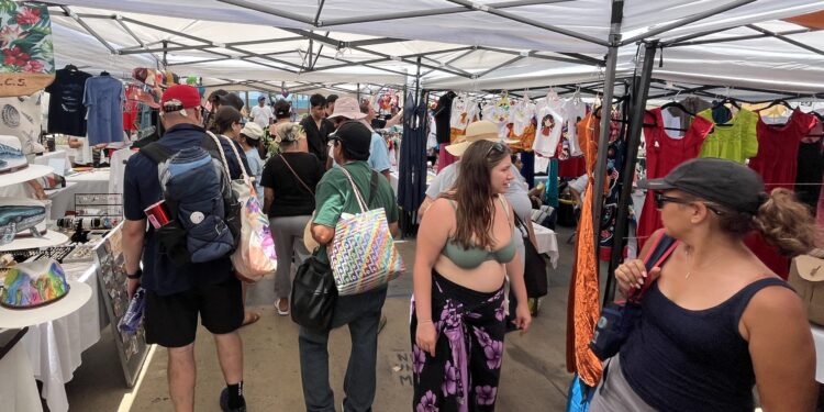 Cruceros dejan más de 40 millones de pesos a La Paz durante el primer semestre de 2025