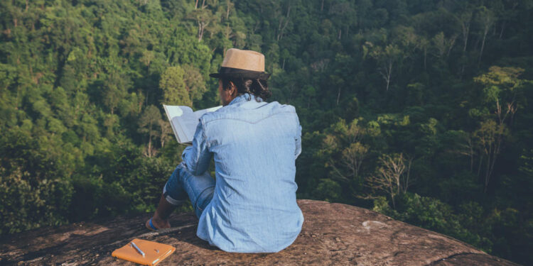 Los mejores libros de viajes que no pueden faltar en la biblioteca de un viajero
