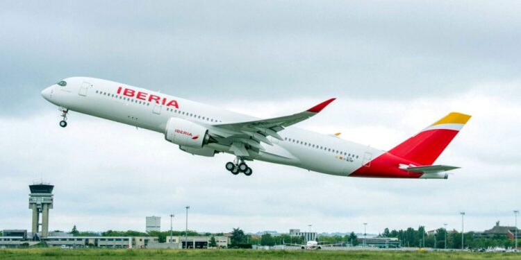 Nueva ruta de Iberia a Orlando y más opciones de viajes combinados en EE. UU.