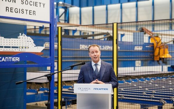 Oceania Cruises confirma construcción de dos buques después del Arietta