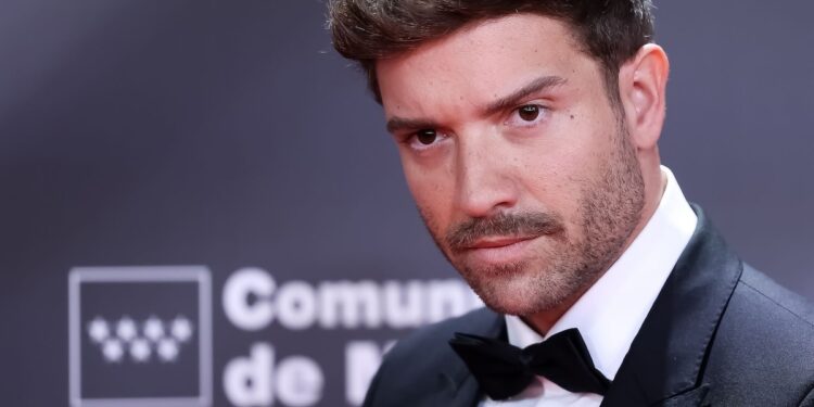 Pablo Alborán, los mejores hoteles de lujo y ¡HOLA! Viajes finalistas en los premios Spain Travel Awards 2025