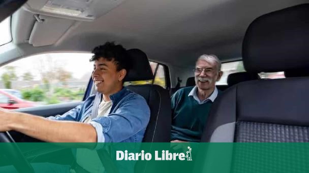 Uber: adultos mayores podrán viajar de forma más segura