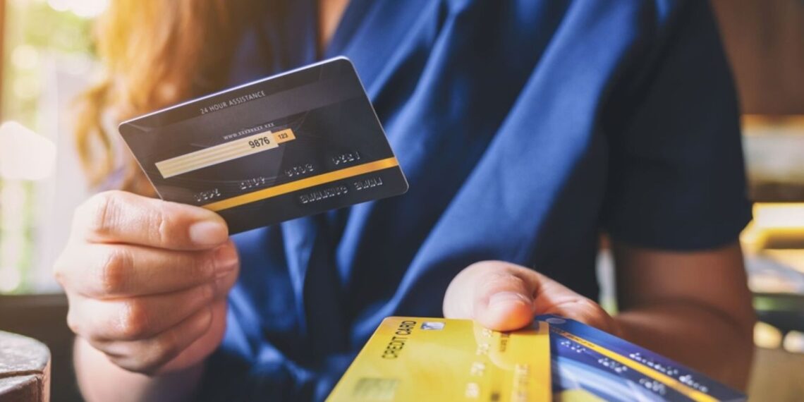 Turistas internacionales gastan en España hasta 3.150 euros/persona y planifican sus viajes con IA