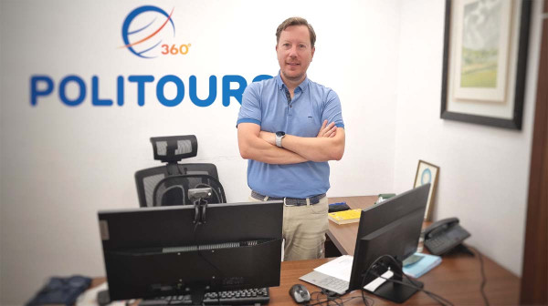 ¿quién es el nuevo director del turoperador ave fénix?