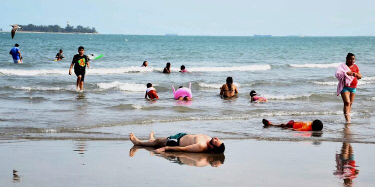 Profeco alerta por "agencias de viajes fantasmas"