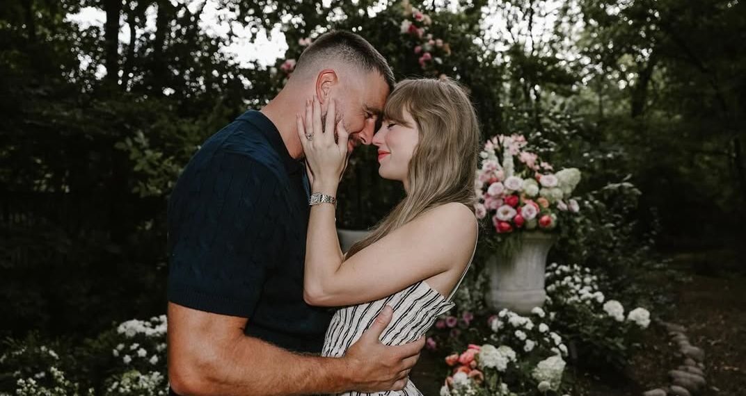 Este es el espectacular anillo de compromiso de Taylor Swift con Travis Kelce