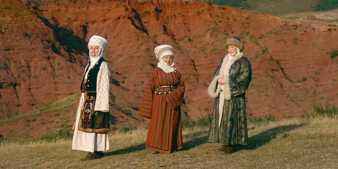 Meet the Women Artisans Keeping Kyrgyzstan’s Traditional Art of Felting Alive