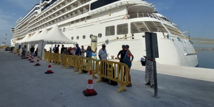 PortCastelló crece un 134% en pasajeros de cruceros durante los siete primeros meses