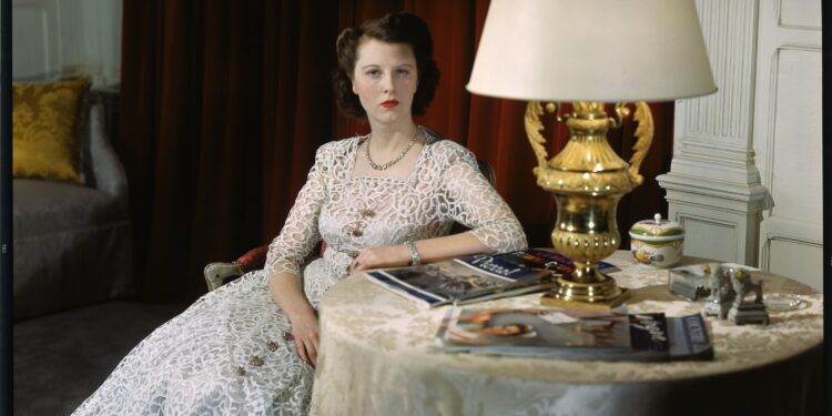 ‘The Gilded Age’: Portraits of the Real-Life Astors, As Seen in Vogue