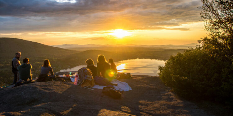 los mejores destinos para viajar con tus amigos