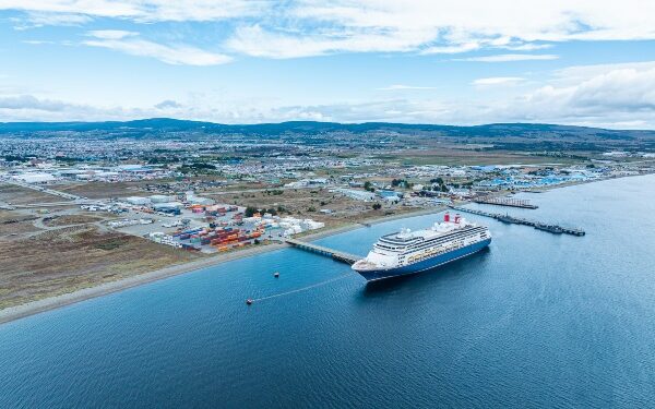 Magallanes proyecta mantenerse como centro turístico para cruceros en Chile