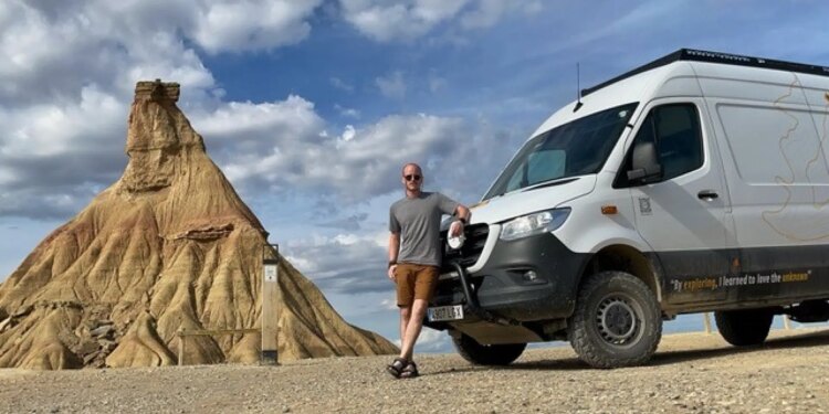 "No permitas que un desayuno, comida o cena te impidan descubrir el mundo"