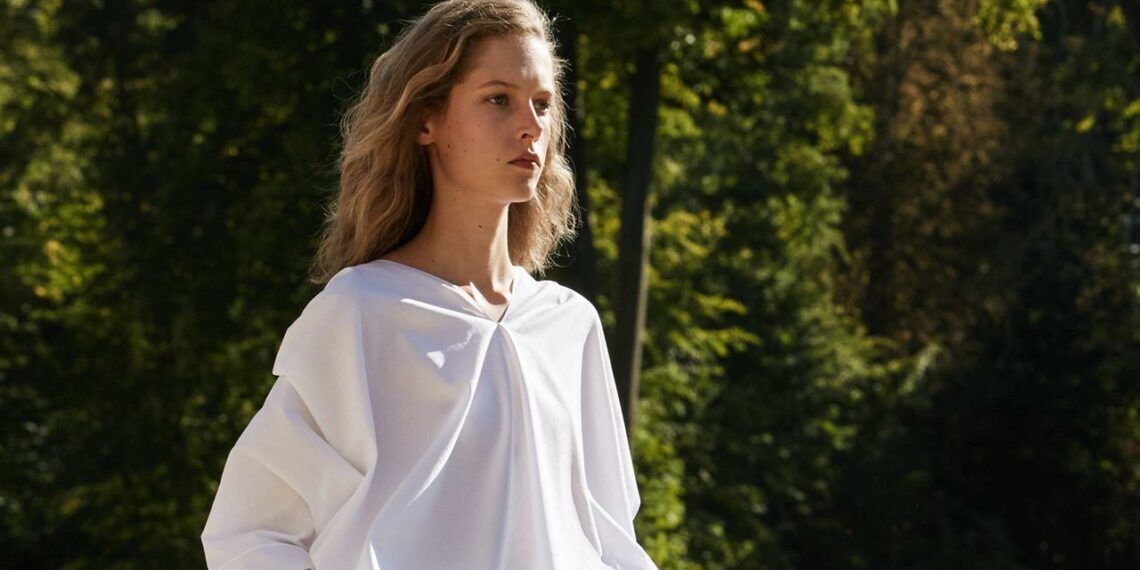 Soft Power and Serene Luxury—Recollections of The Row’s First Paris Show for Spring 2016