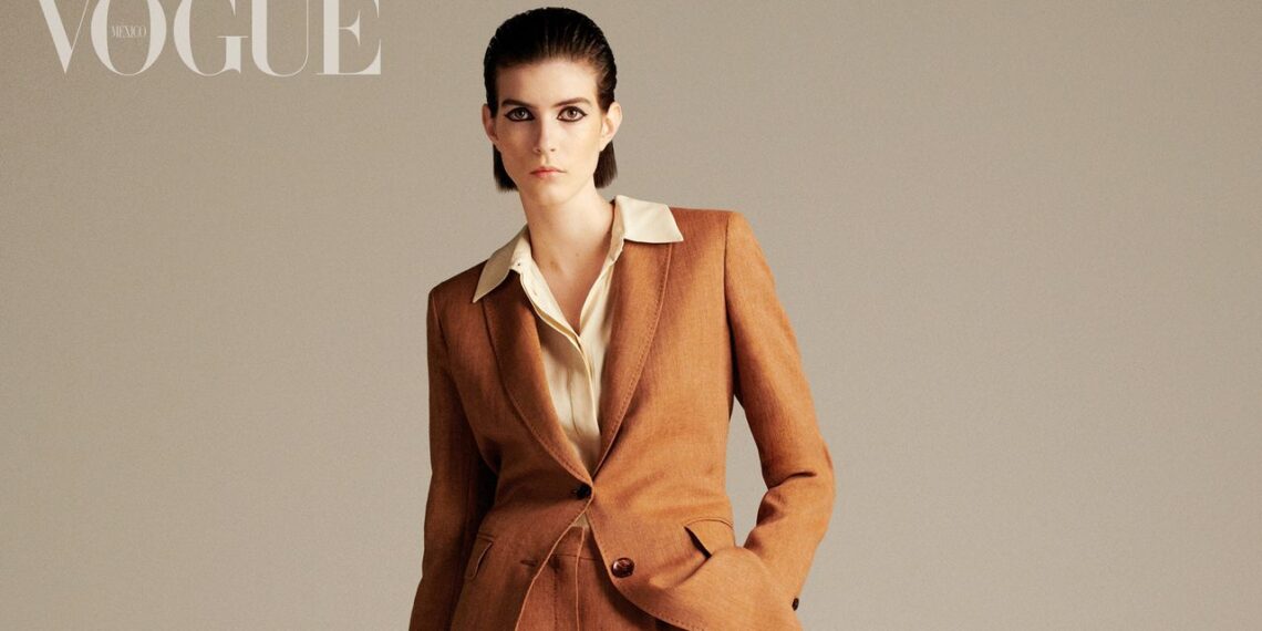 7 looks con pantalones, vestidos y jeans color café muy elegantes, para el resto del verano 2025