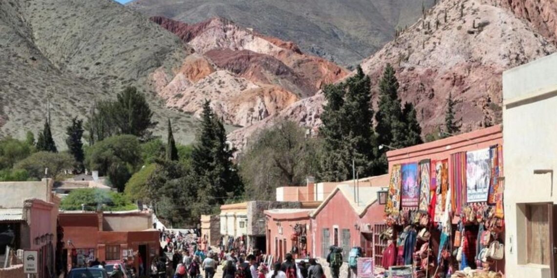 Travel Sale 2025: agencias de viajes de Jujuy destacan las ventas y promociones - Boletín informativo - Cadena 3
