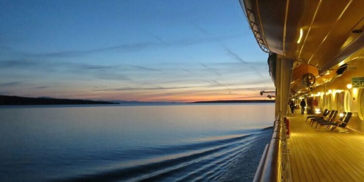 ¡Inversores a bordo! Las empresas de cruceros resurgen en Bolsa