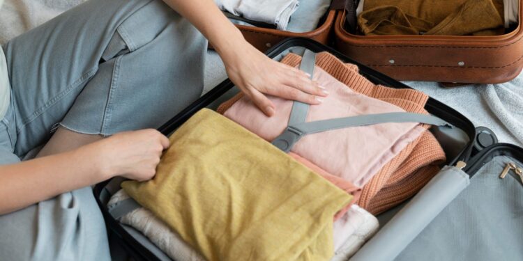 ¿Te vas de viaje y odias hacer maletas? Esta app te dice que llevarte según tu destino