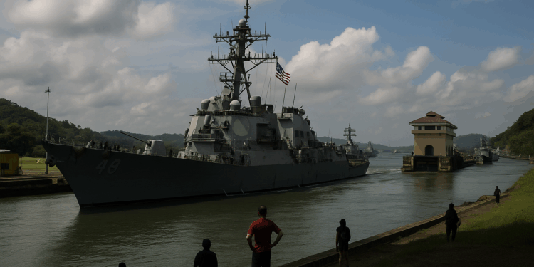Crucero lanzamisiles de EE. UU. cruza el Canal de Panamá