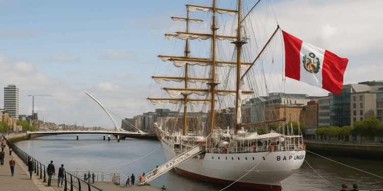 Promperú promociona el turismo nacional en Dublín a bordo del B.A.P. Unión