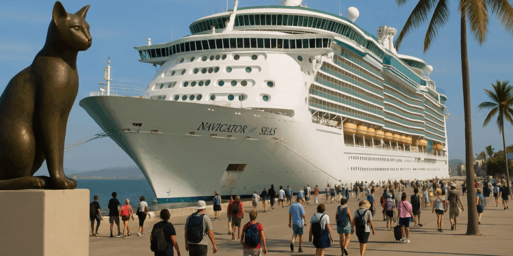 Mazatlán recibe al crucero Navigator of the Seas con más de 3,700 pasajeros