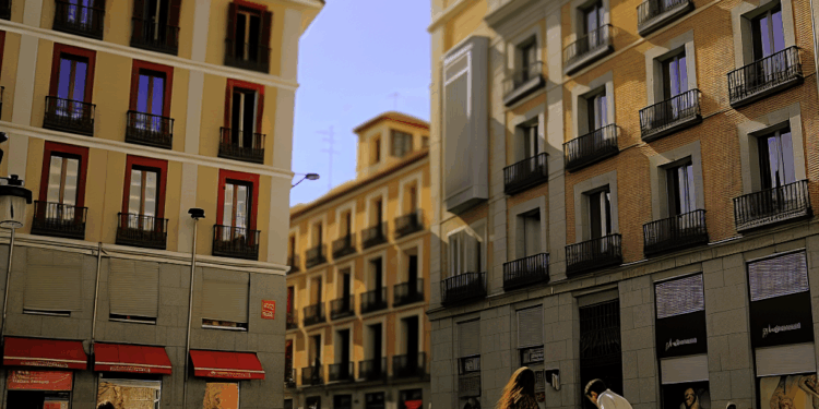 ACERTIJOS | SÁBADO DE VIAJES/ESCRITA EN MADRID (AÑO 2008)