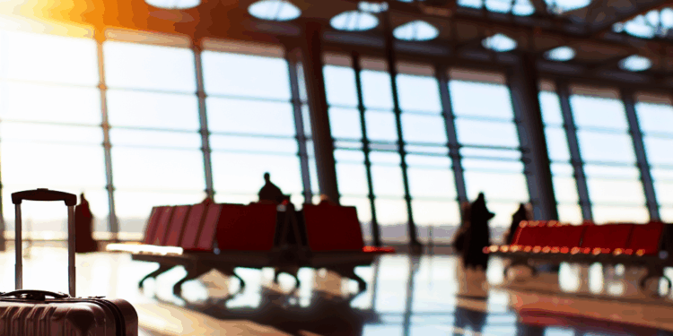 Estos son los precios por facturar una maleta en easyJet: tarifas y pesos por el equipaje de bodega