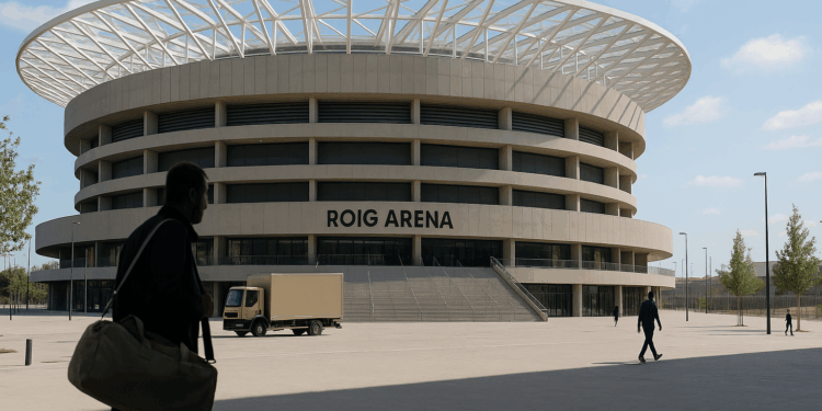 Dulcesol 'endulza' el Roig Arena como nuevo patrocinador oficial