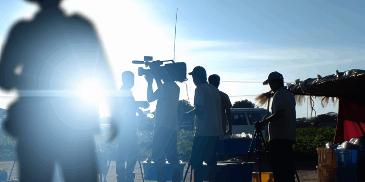 viajes, propiedades y denuncias de opacidad