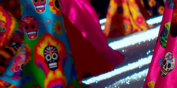 El arte textil del Caribe Mexicano se hizo presente en Gala Vogue de Día de Muertos 2025