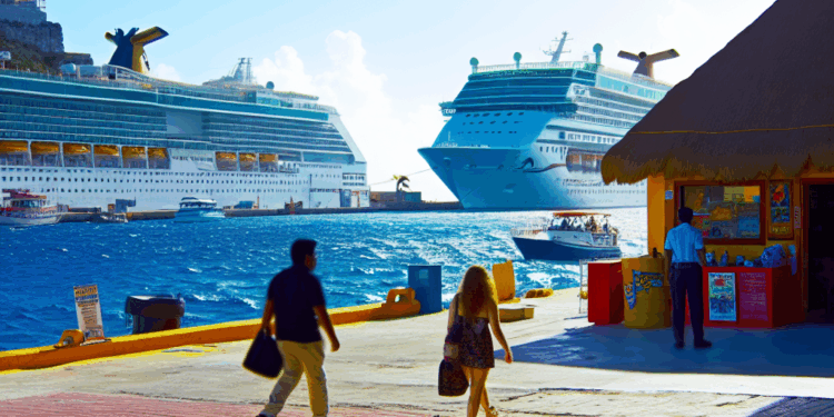 MÁS DE 20 CRUCEROS EN UNA SEMANA: Se prepara Cozumel para recibir 'oleada' de hoteles flotantes