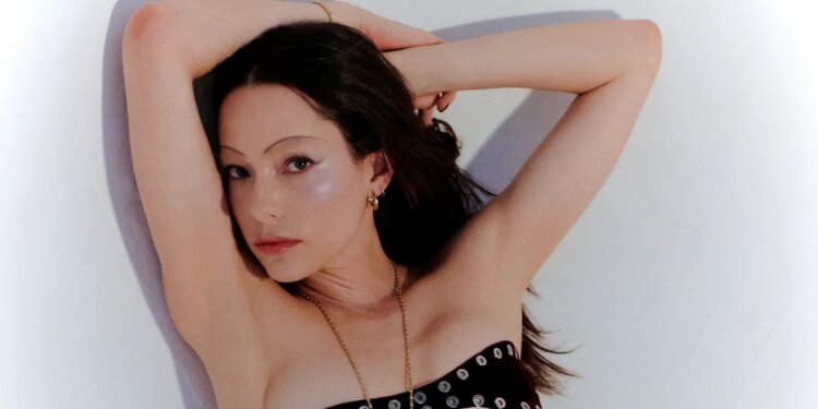 “Representar a mujeres latinas, complejas y falibles es una forma de romper estereotipos”, Mariel Molino habla sobre VGLY