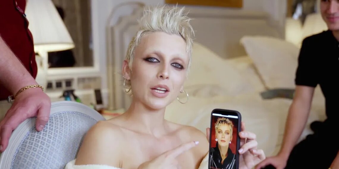 Emma Chamberlain Has a Belly Button Reveal at Balenciaga