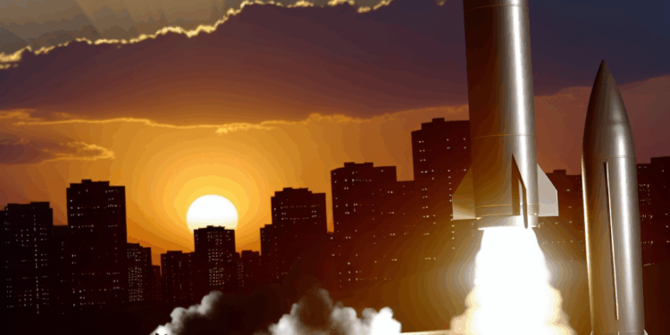 Rusia ensaya con éxito un misil de crucero con propulsión nuclear; se registran nuevos ataques nocturnos contra Kiev