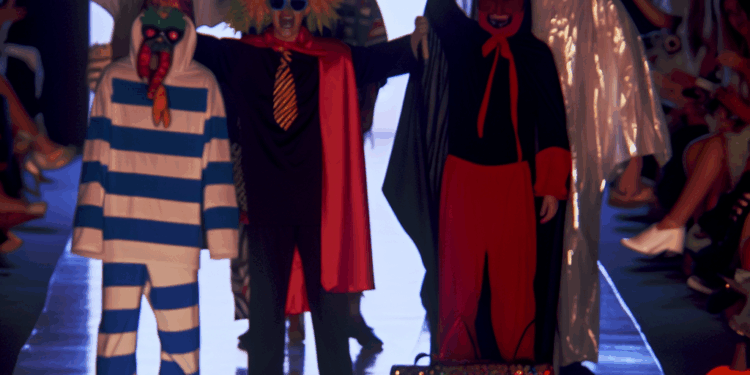 Boo! 75 Not-So-Frightening Halloween Costume Ideas From the Vogue Runway Archive