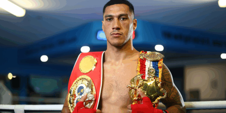 ¿Rival para David Benavidez? El campeón de peso Crucero que pide enfrentar al "Monstruo Mexicano"