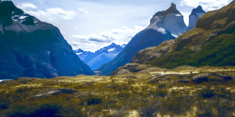 Indican atractivos viajes al Chile Austral en temporada 2027-2028 del Celebrity Equinox