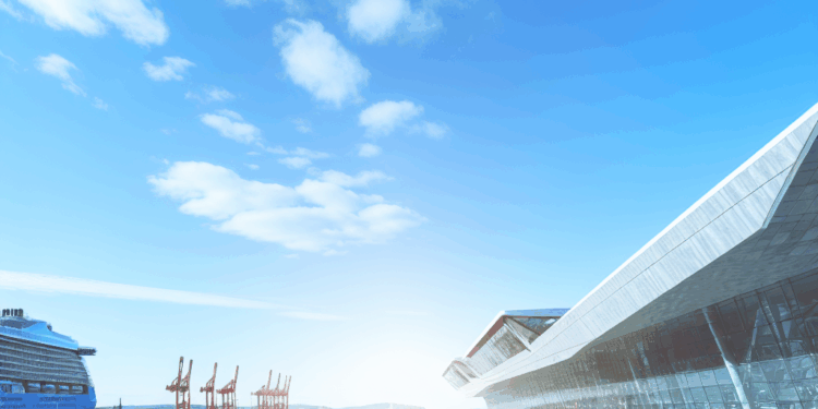 Fernando Clavijo visita la nueva Terminal de Cruceros del Puerto de Las Palmas, futura sede de la Seatrade Med 2026