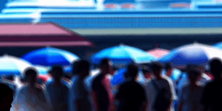 Turismo de cruceros y eventos deportivos mantienen viva la economía del Mercado Pino Suárez