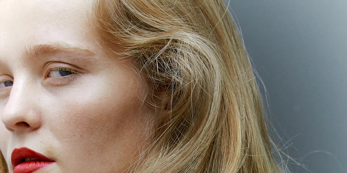 8 Best Thickening Sprays, According to Celebrity Hairstylists