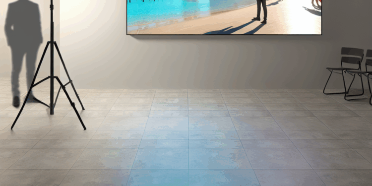 La vicealcaldesa Araceli De Moya ha representado a Oropesa del Mar en una de las principales ferias turísticas del mundo para impulsar su proyección en el mercado europeo