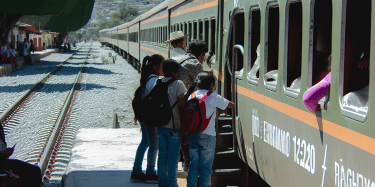 Ofrecen viajes gratuitos en el Tren Interoceánico entre Oaxaca y Chiapas