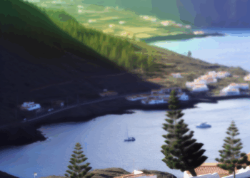 Un turista de 76 años se cayó de un crucero en las Islas Canarias y permanece desaparecido