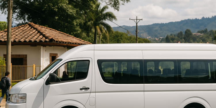 Estas son las nuevas tarifas de vans para viajes de El Carmen de Viboral hacia Rionegro y Medellín