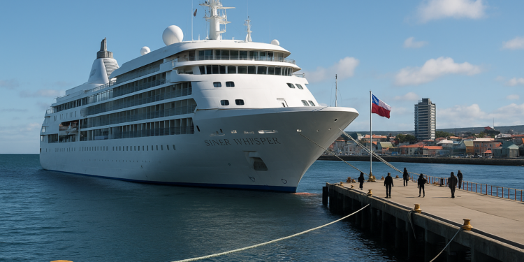 Puerto de Punta Arenas recibe al Silver Whisper